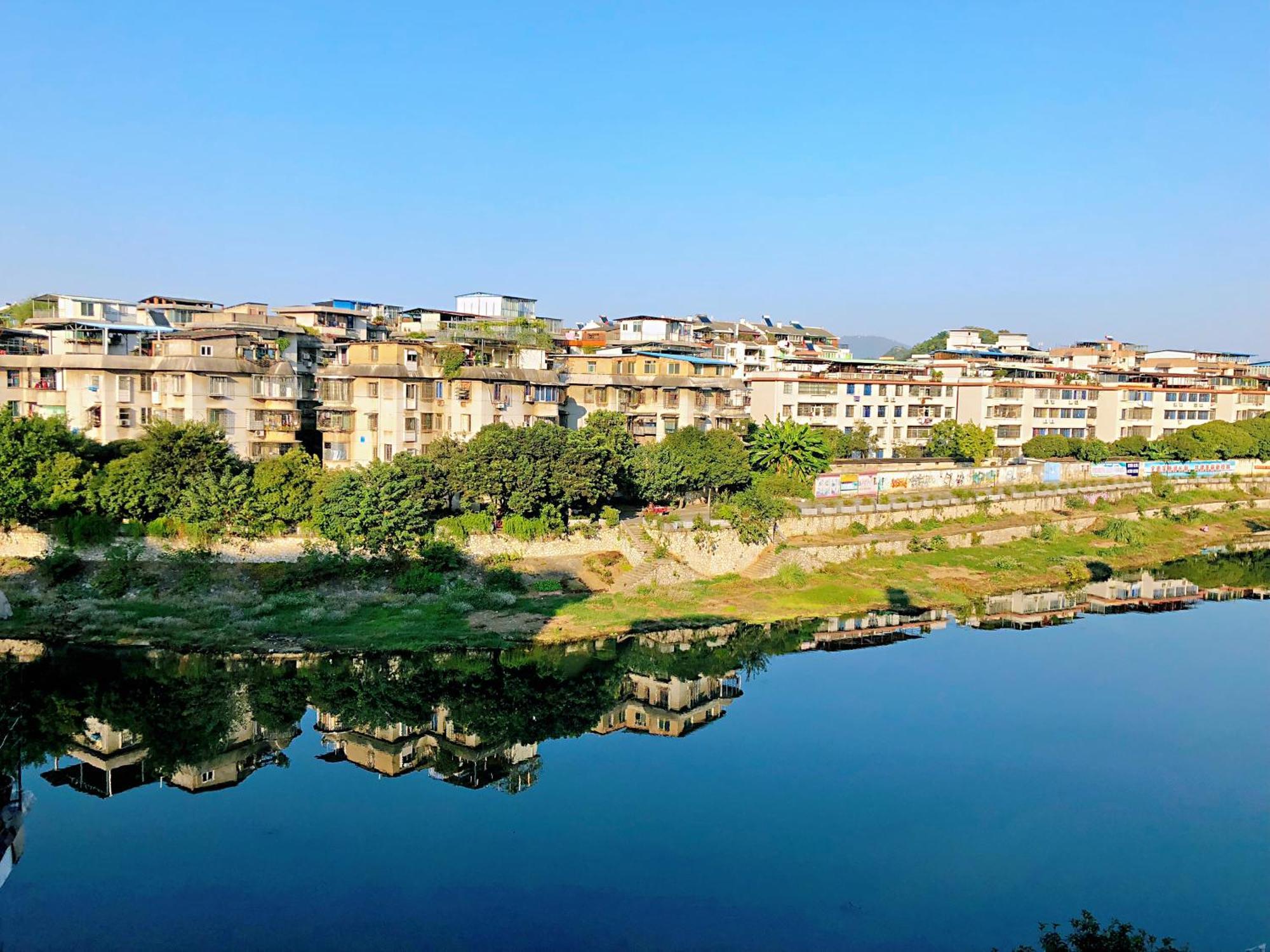 Lakeside Inn Guilin Eksteriør bilde